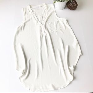 LUSH Sleeveless Loose Hi Low Blouse C7